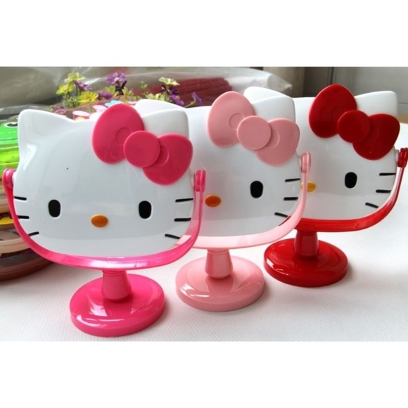 Hello Kitty Mirror on Stand Vanity Mirror Medium - Picture 2 of 4